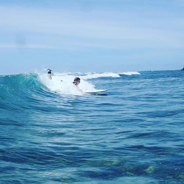 Tropical Surf House Okinawa Hotel อนนะ ภายนอก รูปภาพ