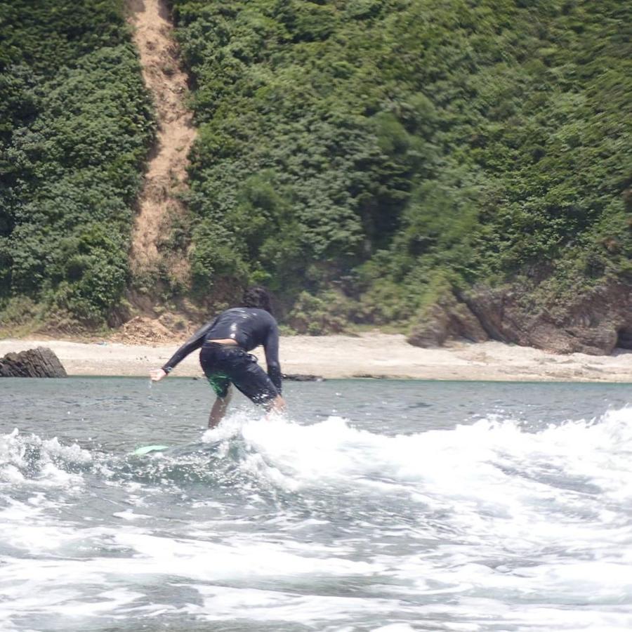 Tropical Surf House Okinawa Hotel อนนะ ภายนอก รูปภาพ