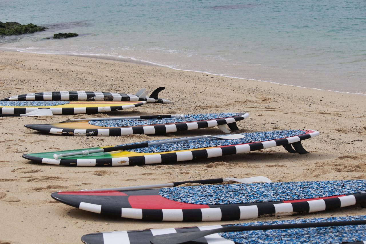 Tropical Surf House Okinawa Hotel อนนะ ภายนอก รูปภาพ