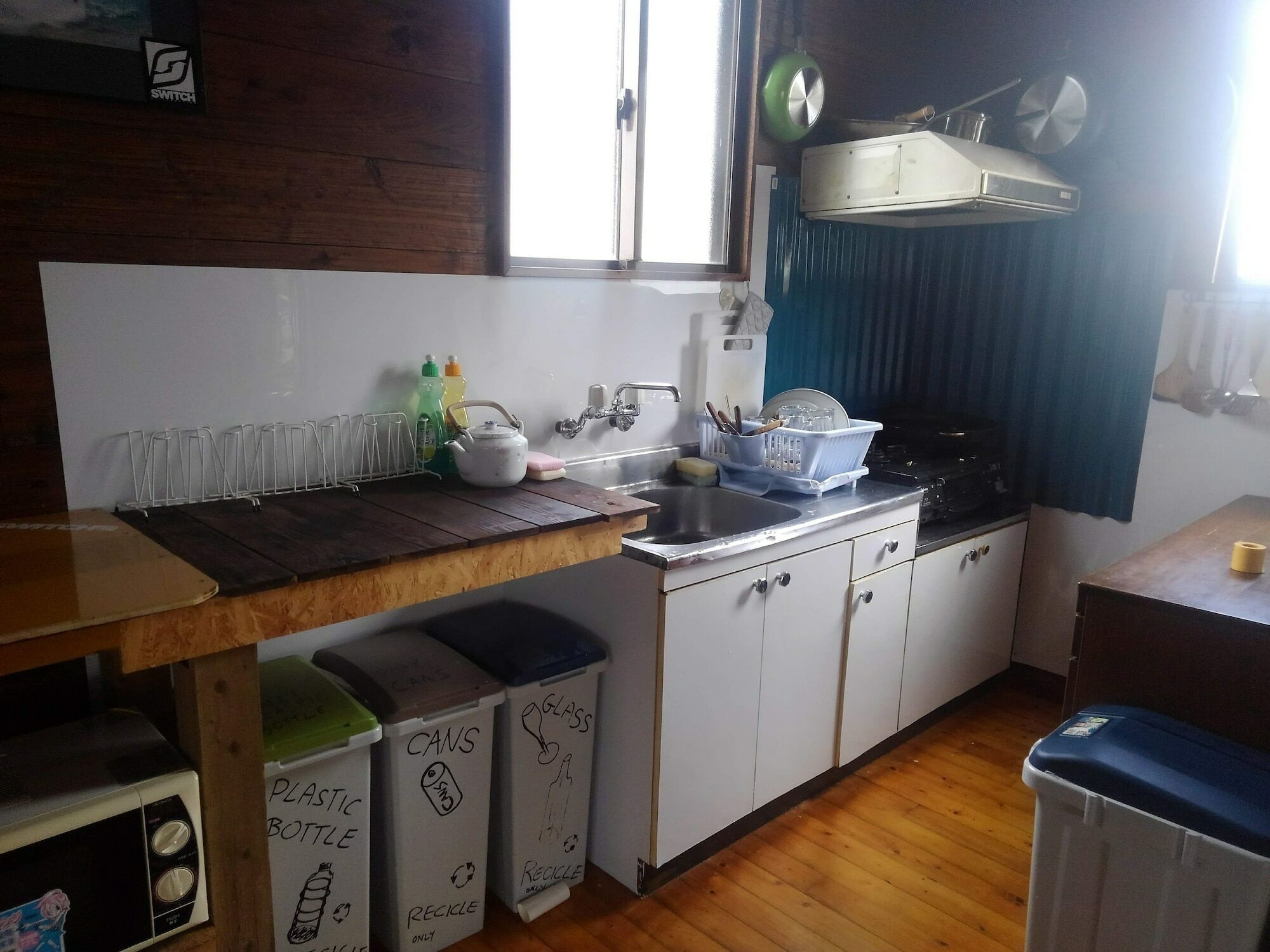 Tropical Surf House Okinawa Hotel อนนะ ภายนอก รูปภาพ